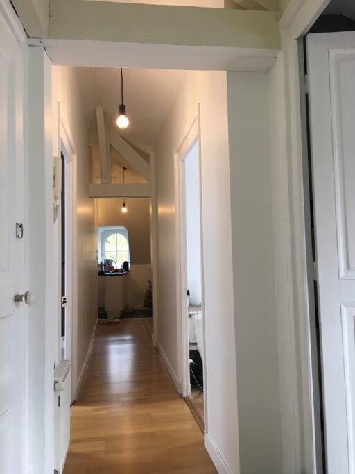 Bel Appartement Climatise Plein Centre Ville Poitiers Exterior foto