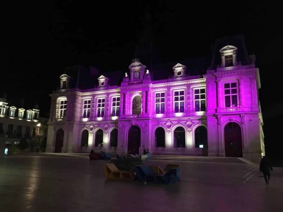 Bel Appartement Climatise Plein Centre Ville Poitiers Exterior foto